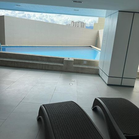 Modern & Comfy Studio - Steps From Ayala Mall, Cebu City Eksteriør bilde