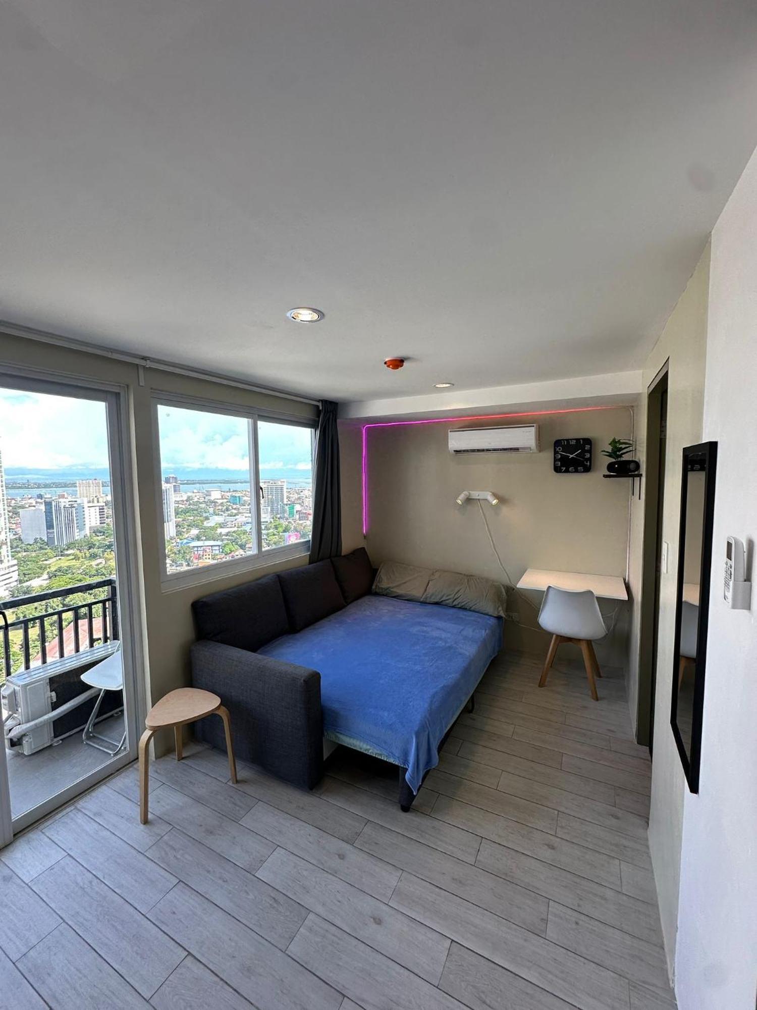 Modern & Comfy Studio - Steps From Ayala Mall, Cebu City Eksteriør bilde