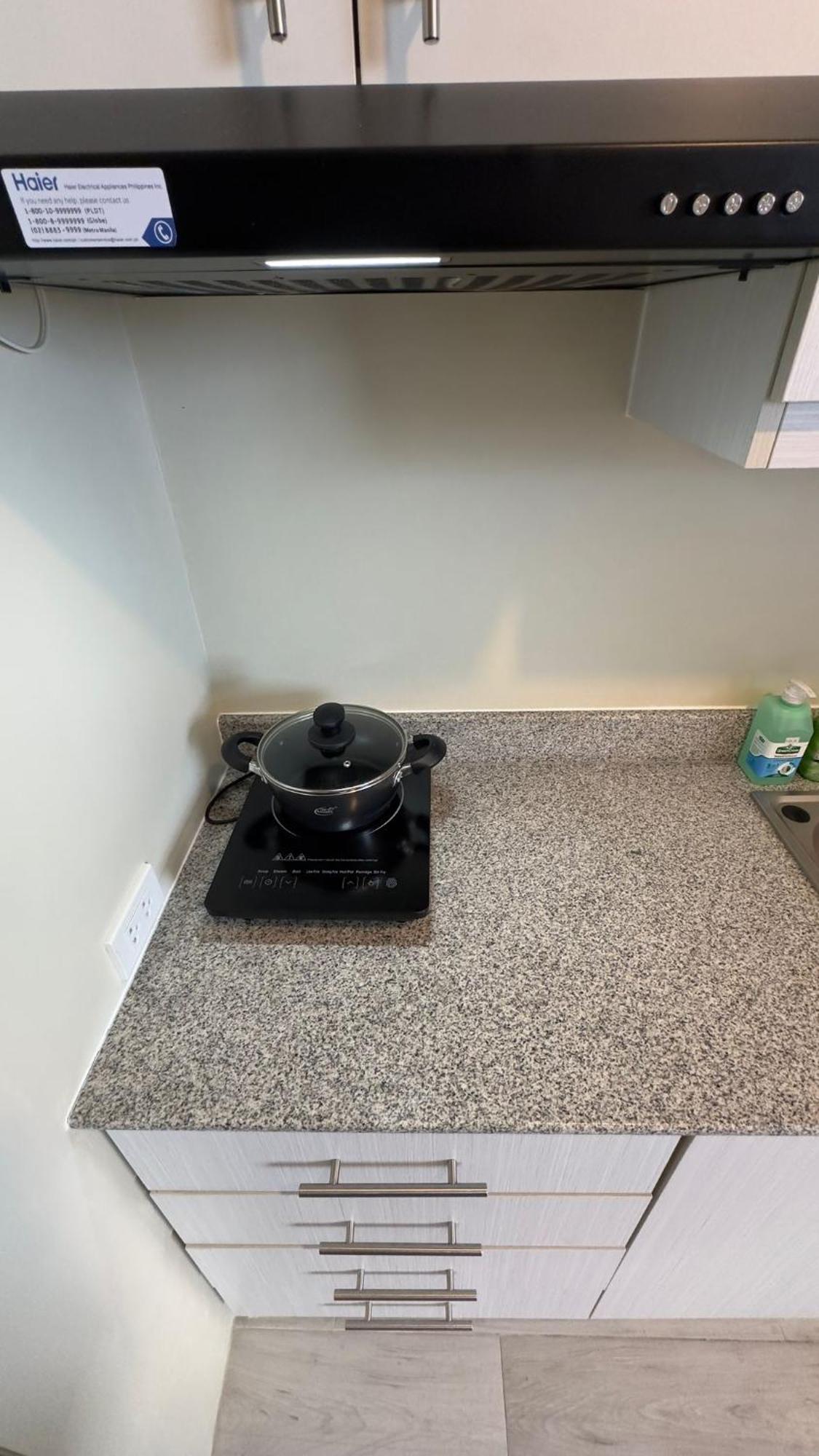 Modern & Comfy Studio - Steps From Ayala Mall, Cebu City Eksteriør bilde